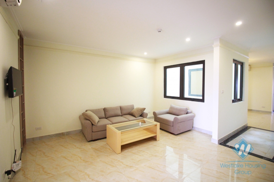 Cheap four bedrooms apartment for rent in Doi Can street, Ba Dinh district, Ha Noi